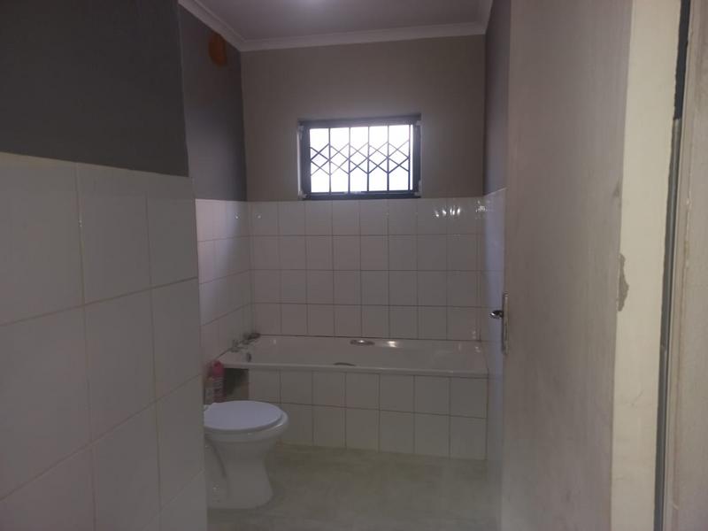 3 Bedroom Property for Sale in Orient Hills KwaZulu-Natal