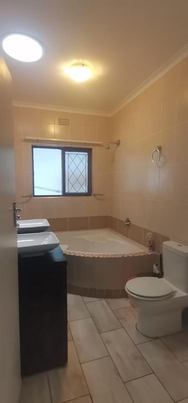 To Let 3 Bedroom Property for Rent in Empangeni Central KwaZulu-Natal