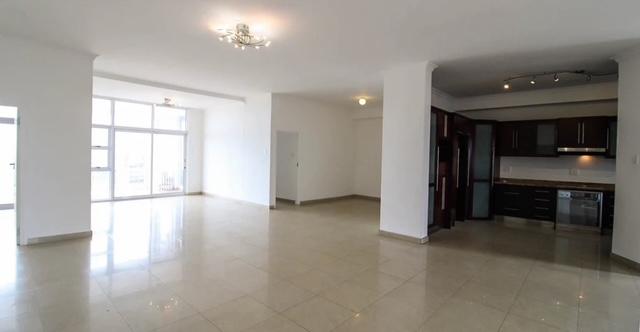 To Let 4 Bedroom Property for Rent in Umhlanga Ridge KwaZulu-Natal