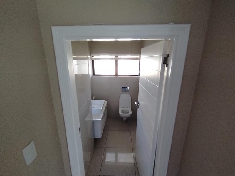 3 Bedroom Property for Sale in Izinga KwaZulu-Natal