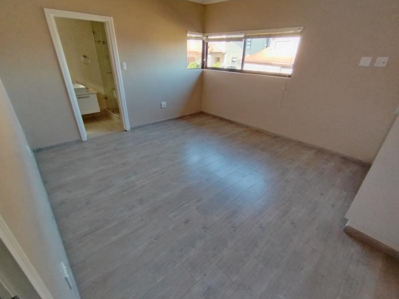 3 Bedroom Property for Sale in Izinga KwaZulu-Natal