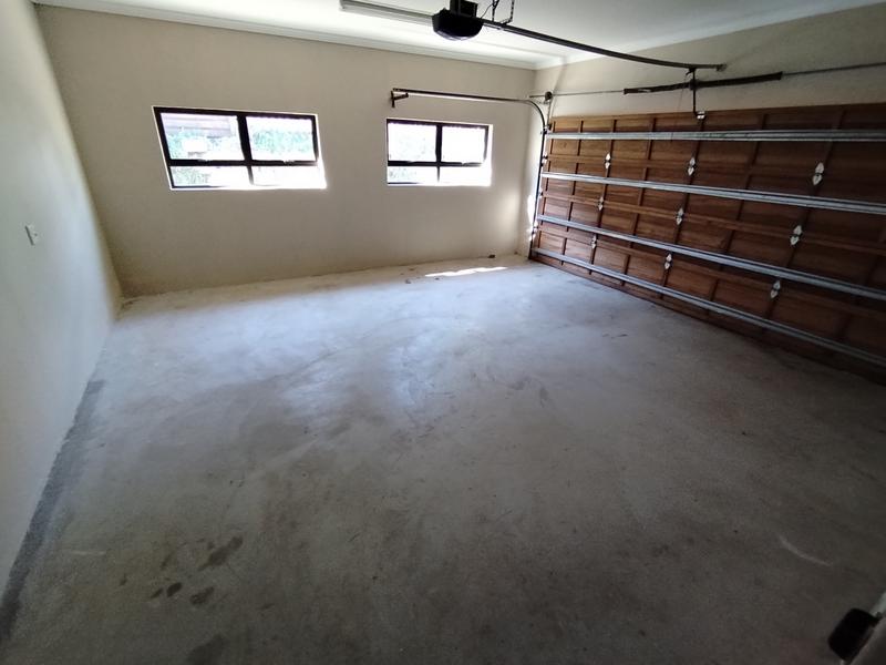 3 Bedroom Property for Sale in Izinga KwaZulu-Natal