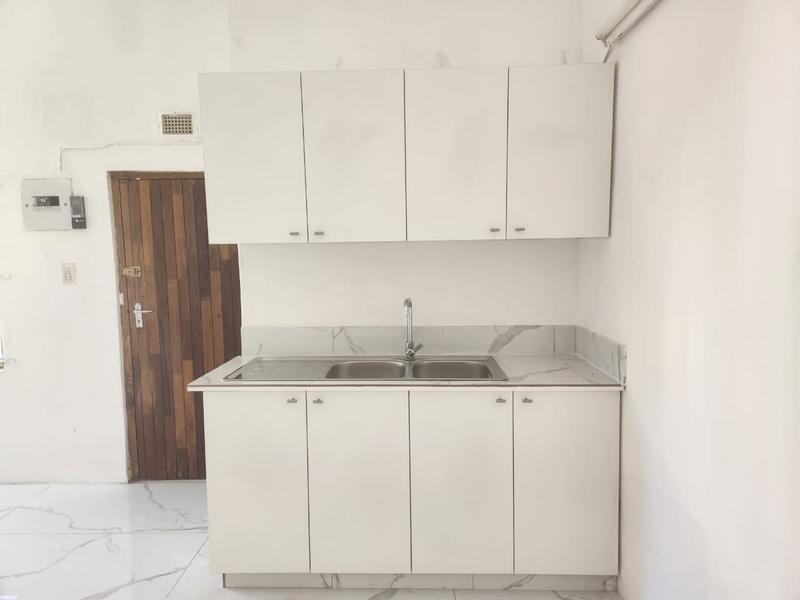 To Let 1 Bedroom Property for Rent in Crossmoor KwaZulu-Natal