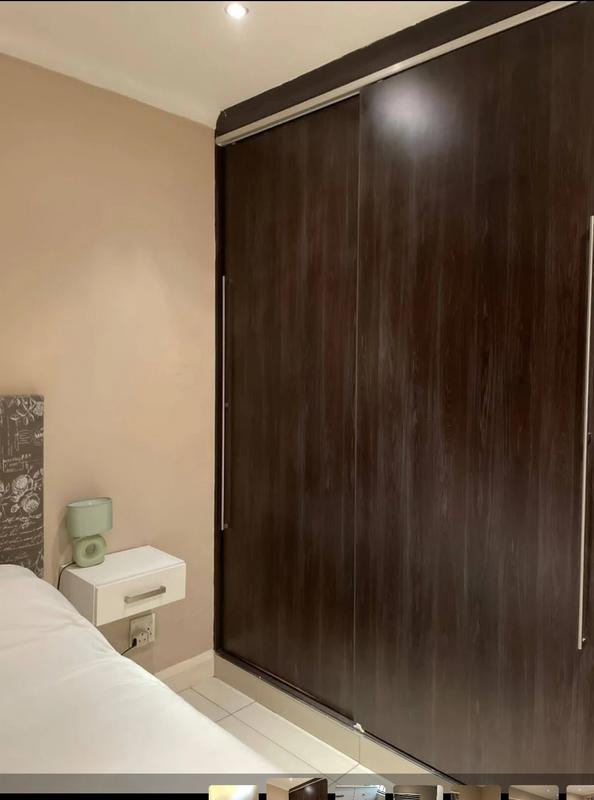 1 Bedroom Property for Sale in Essenwood KwaZulu-Natal