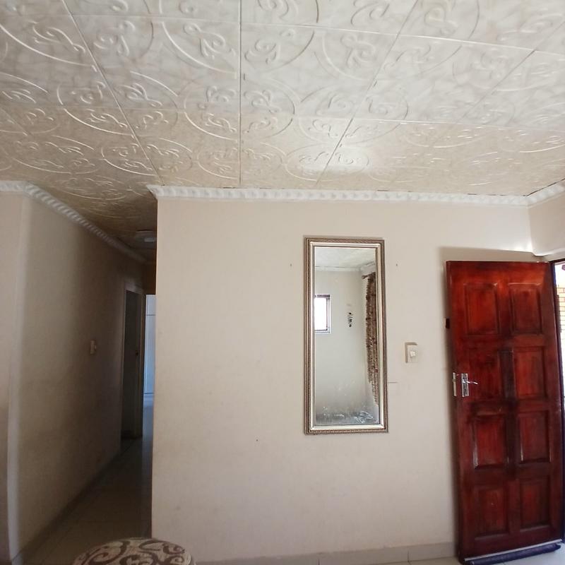 3 Bedroom Property for Sale in Montclair KwaZulu-Natal