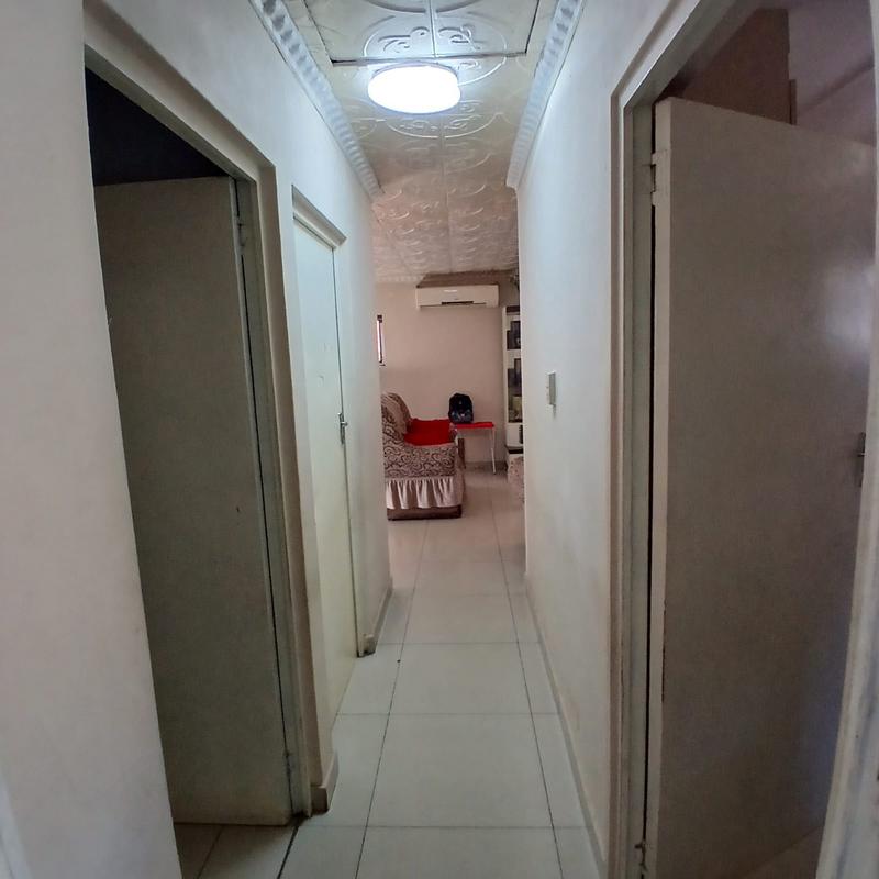 3 Bedroom Property for Sale in Montclair KwaZulu-Natal