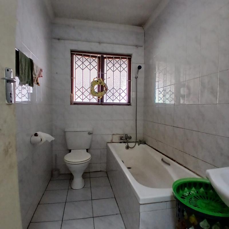 3 Bedroom Property for Sale in Montclair KwaZulu-Natal