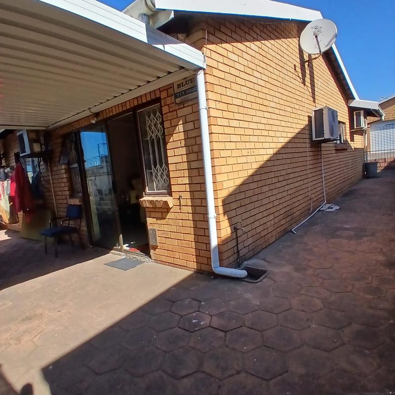 3 Bedroom Property for Sale in Montclair KwaZulu-Natal