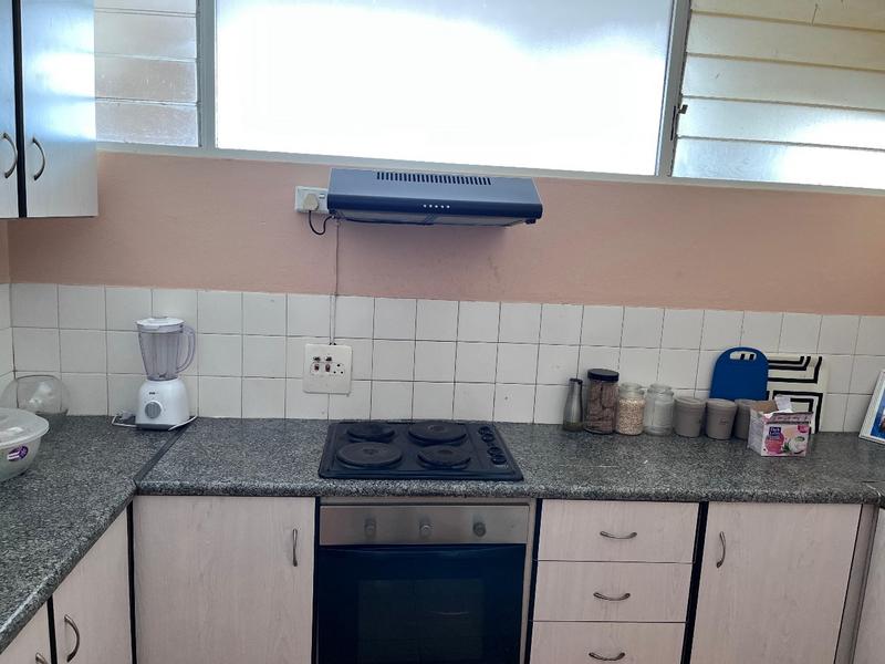 To Let 2 Bedroom Property for Rent in Amanzimtoti KwaZulu-Natal