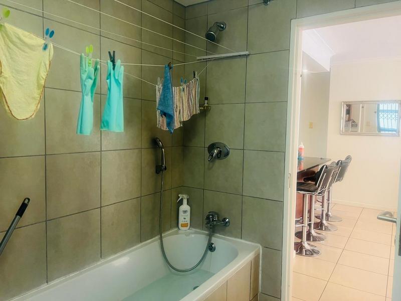 To Let 3 Bedroom Property for Rent in Umhlanga Rocks KwaZulu-Natal