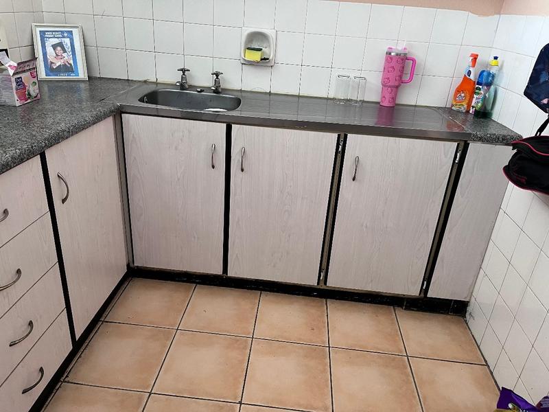 2 Bedroom Property for Sale in Amanzimtoti KwaZulu-Natal
