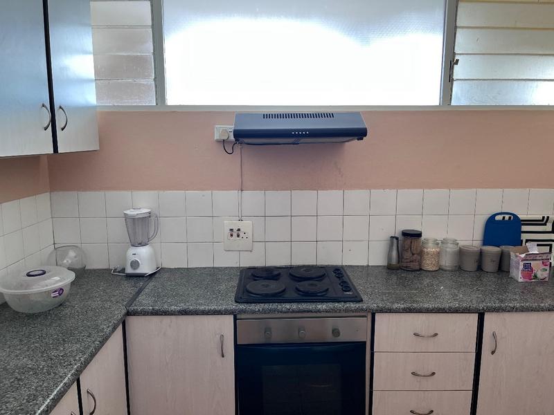 2 Bedroom Property for Sale in Amanzimtoti KwaZulu-Natal