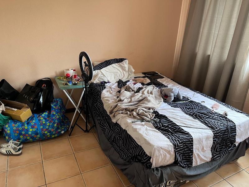 2 Bedroom Property for Sale in Amanzimtoti KwaZulu-Natal