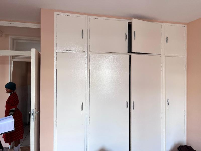 2 Bedroom Property for Sale in Amanzimtoti KwaZulu-Natal