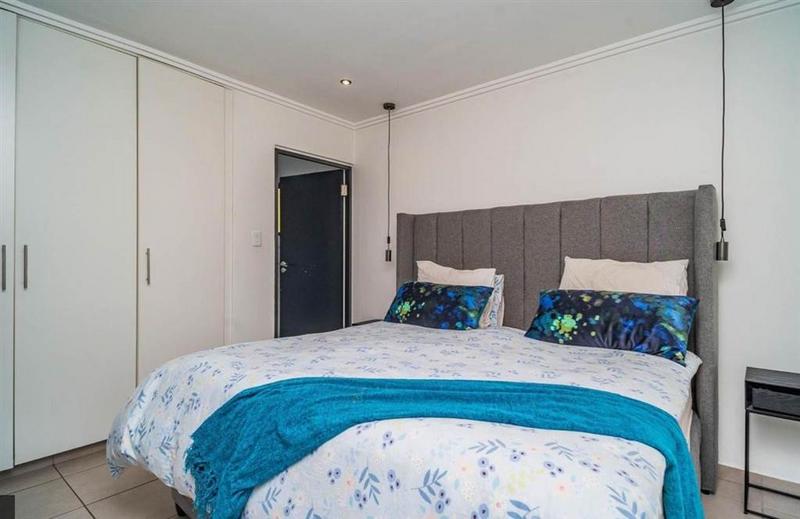 2 Bedroom Property for Sale in Sherwood KwaZulu-Natal