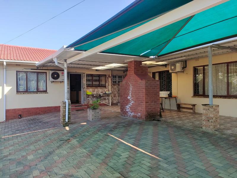 5 Bedroom Property for Sale in Shallcross KwaZulu-Natal