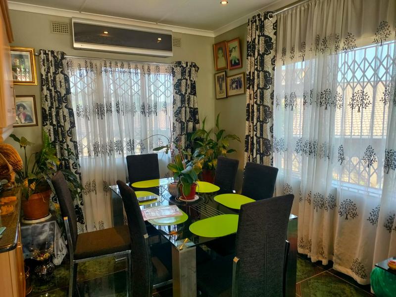 5 Bedroom Property for Sale in Shallcross KwaZulu-Natal