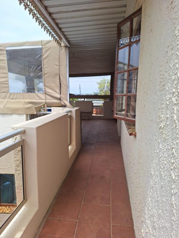 4 Bedroom Property for Sale in Newlands West KwaZulu-Natal