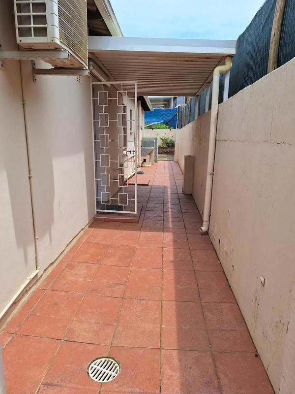 4 Bedroom Property for Sale in Newlands West KwaZulu-Natal