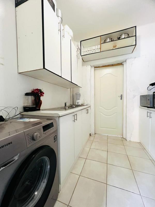 1 Bedroom Property for Sale in Umbilo KwaZulu-Natal