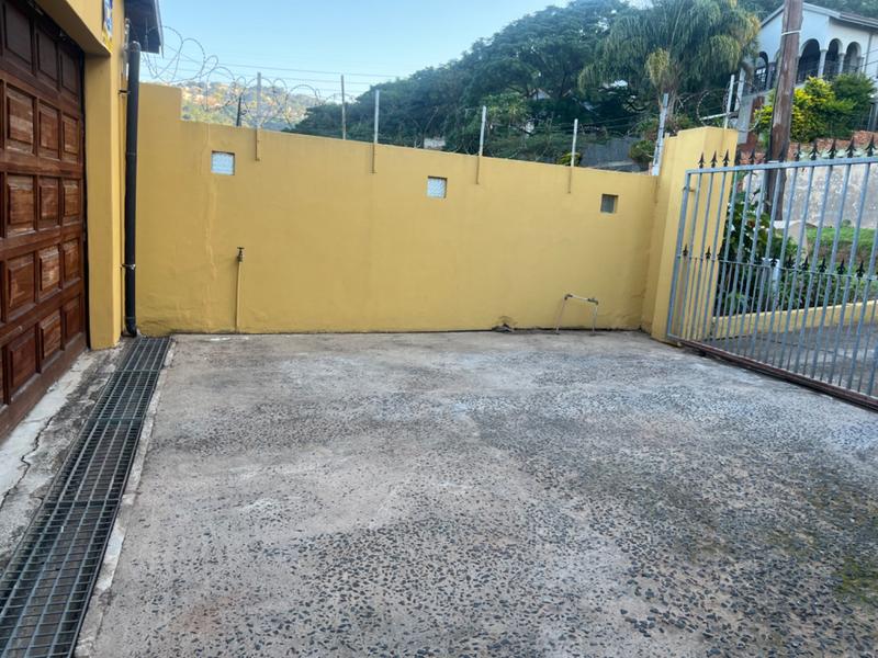 4 Bedroom Property for Sale in Reservoir Hills KwaZulu-Natal