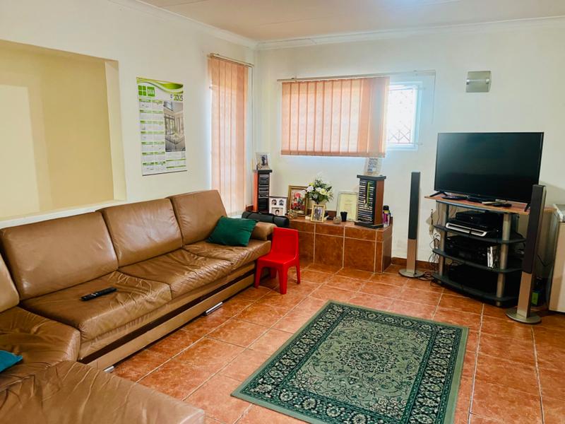 4 Bedroom Property for Sale in Reservoir Hills KwaZulu-Natal