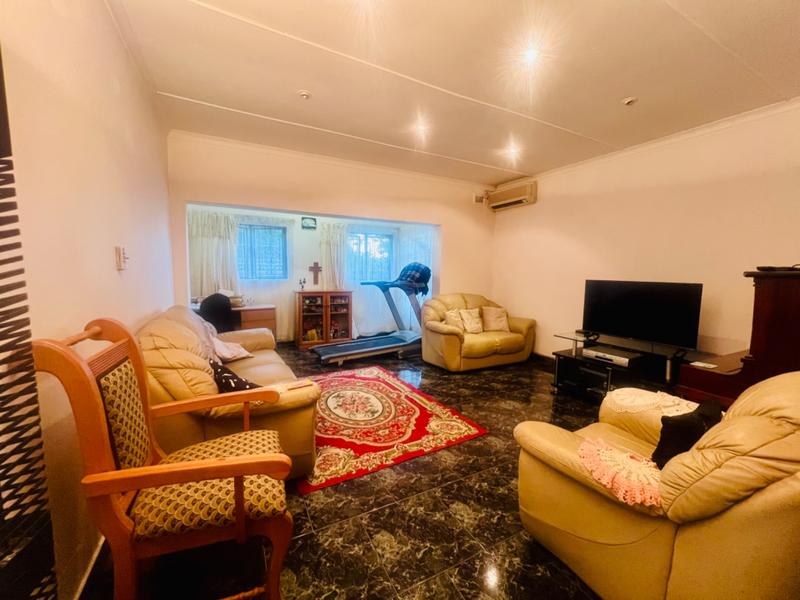 4 Bedroom Property for Sale in Reservoir Hills KwaZulu-Natal
