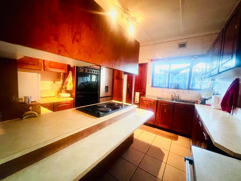 4 Bedroom Property for Sale in Reservoir Hills KwaZulu-Natal