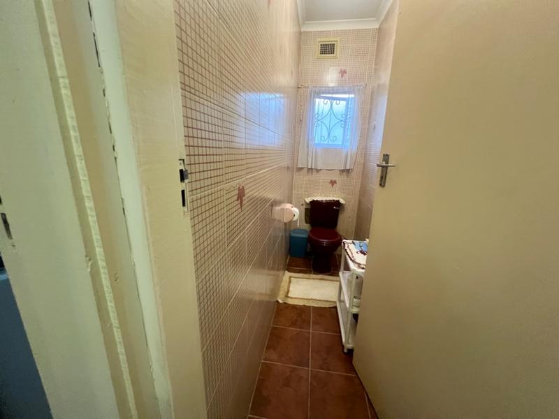4 Bedroom Property for Sale in Reservoir Hills KwaZulu-Natal