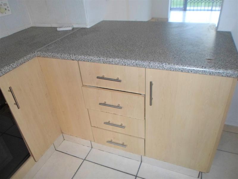 To Let 2 Bedroom Property for Rent in Overport KwaZulu-Natal