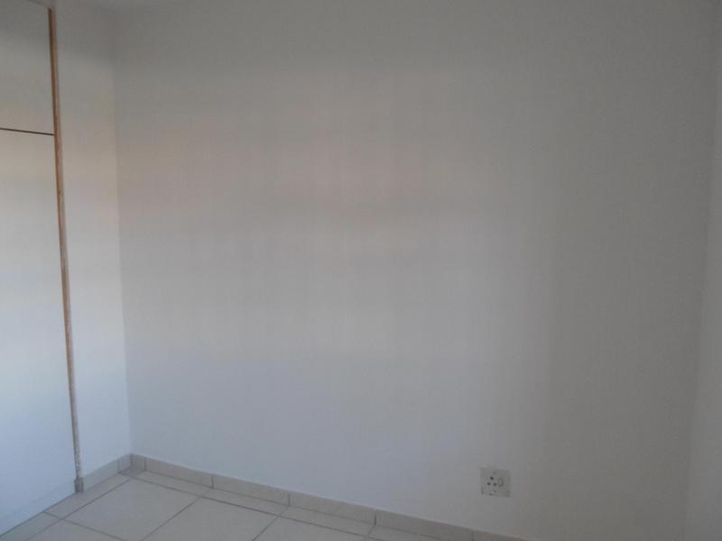 To Let 2 Bedroom Property for Rent in Overport KwaZulu-Natal