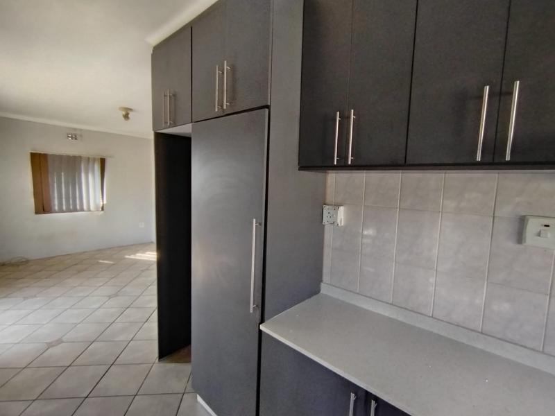 2 Bedroom Property for Sale in Avoca KwaZulu-Natal