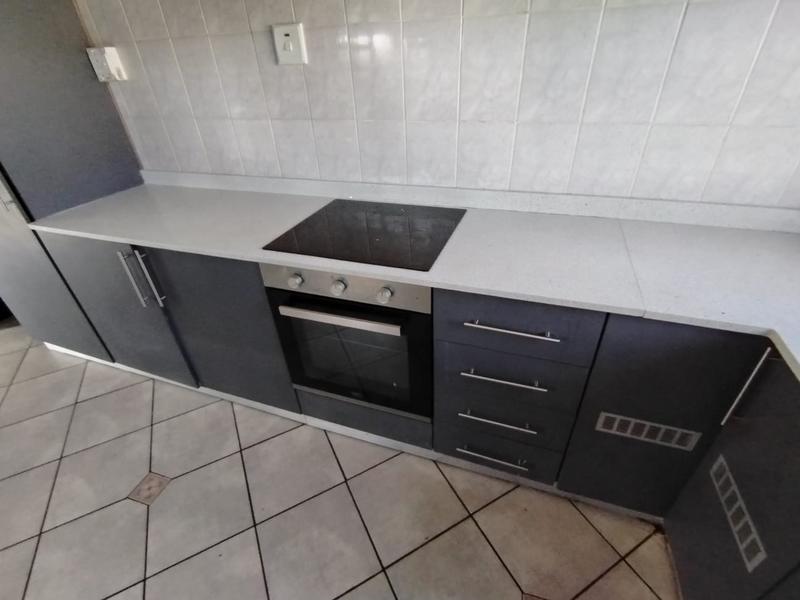 2 Bedroom Property for Sale in Avoca KwaZulu-Natal