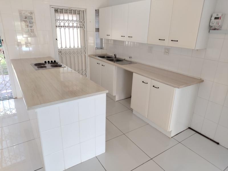 2 Bedroom Property for Sale in Umhlanga KwaZulu-Natal