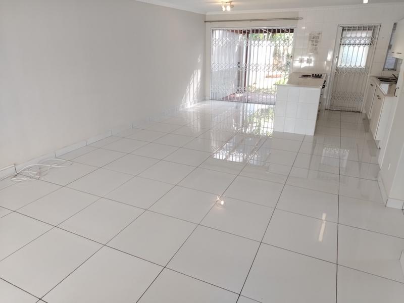 2 Bedroom Property for Sale in Umhlanga KwaZulu-Natal
