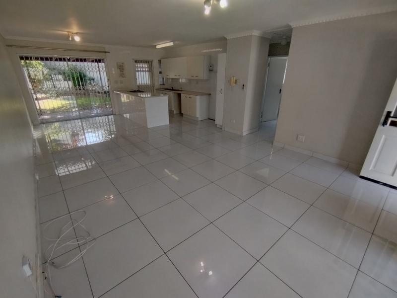 2 Bedroom Property for Sale in Umhlanga KwaZulu-Natal