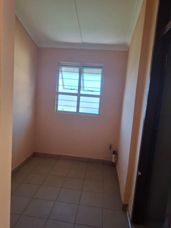 To Let 2 Bedroom Property for Rent in Havenside KwaZulu-Natal