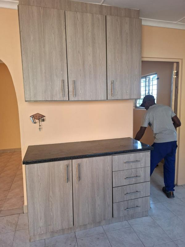 To Let 2 Bedroom Property for Rent in Havenside KwaZulu-Natal
