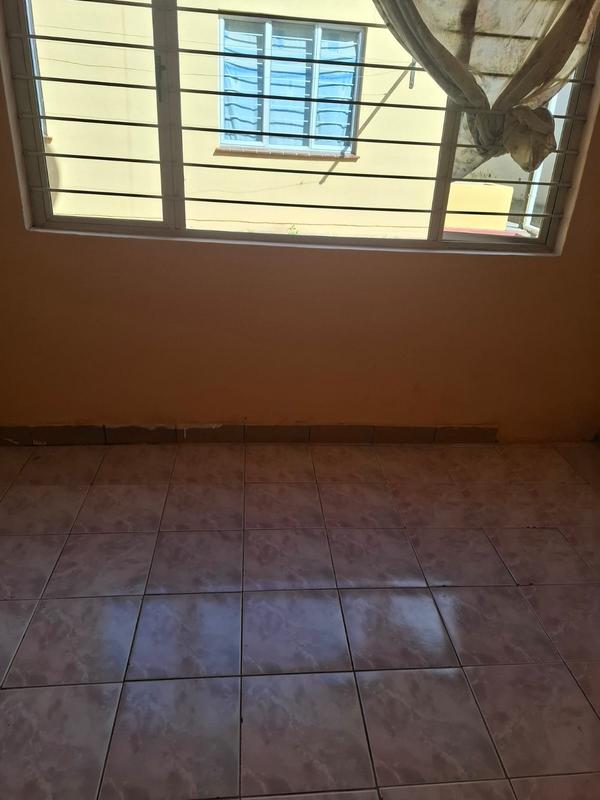 To Let 2 Bedroom Property for Rent in Havenside KwaZulu-Natal