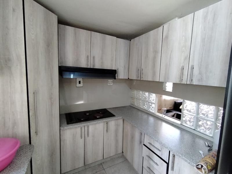 3 Bedroom Property for Sale in Grove End KwaZulu-Natal