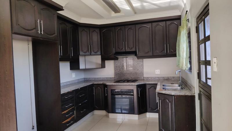 To Let 3 Bedroom Property for Rent in Malvern KwaZulu-Natal