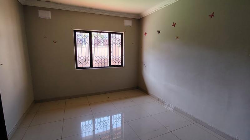 To Let 3 Bedroom Property for Rent in Malvern KwaZulu-Natal