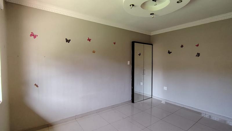 To Let 3 Bedroom Property for Rent in Malvern KwaZulu-Natal