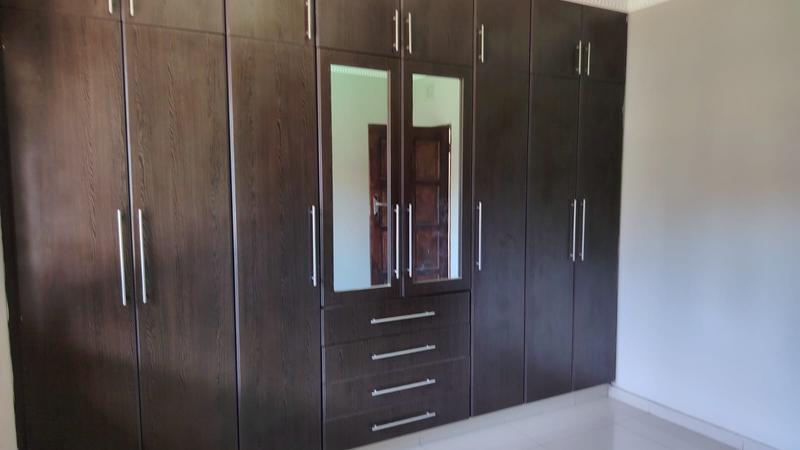 To Let 3 Bedroom Property for Rent in Malvern KwaZulu-Natal