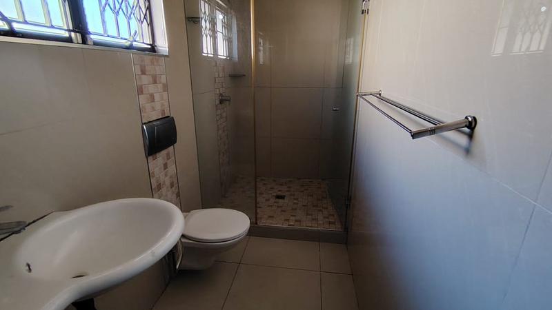 To Let 3 Bedroom Property for Rent in Malvern KwaZulu-Natal