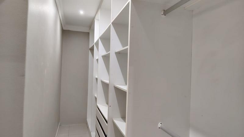 To Let 3 Bedroom Property for Rent in Malvern KwaZulu-Natal