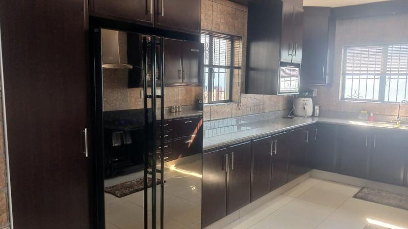 4 Bedroom Property for Sale in Shallcross KwaZulu-Natal
