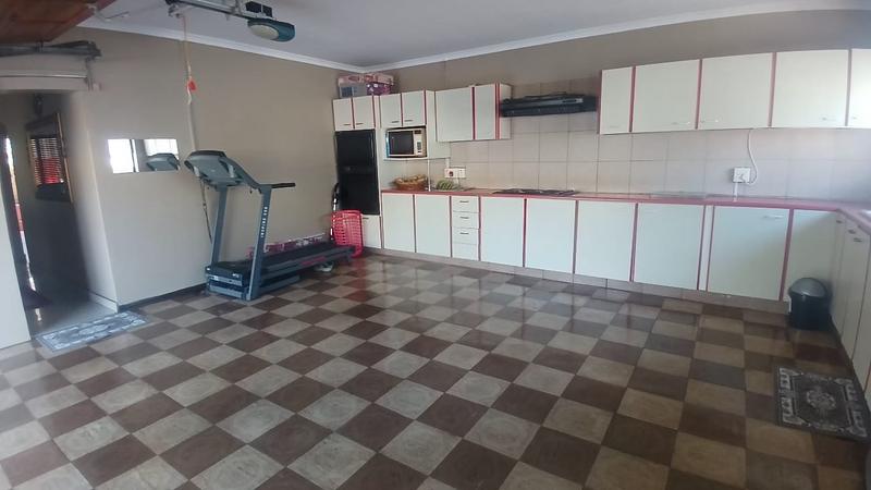 4 Bedroom Property for Sale in Shallcross KwaZulu-Natal