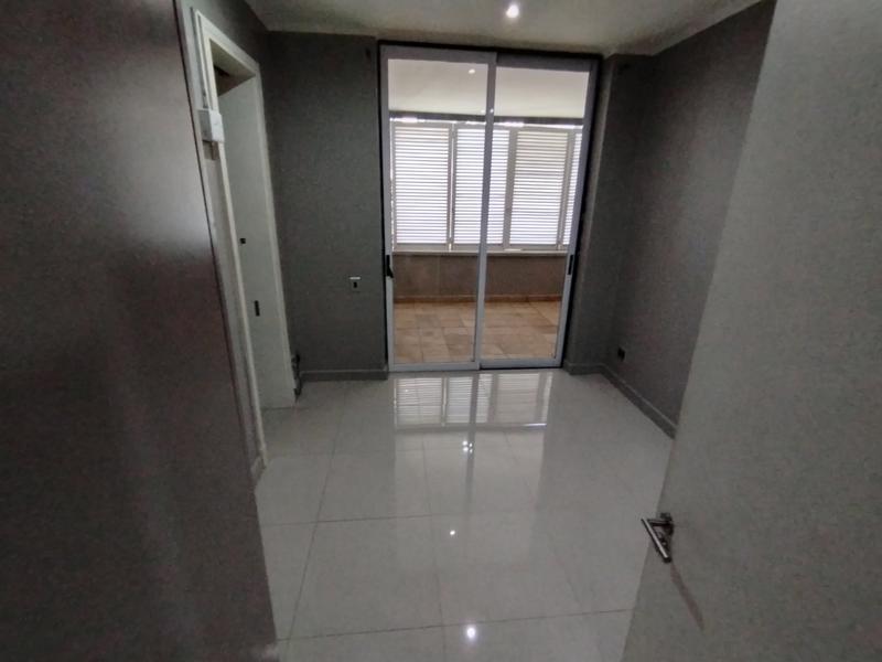To Let 2 Bedroom Property for Rent in New Town Centre KwaZulu-Natal