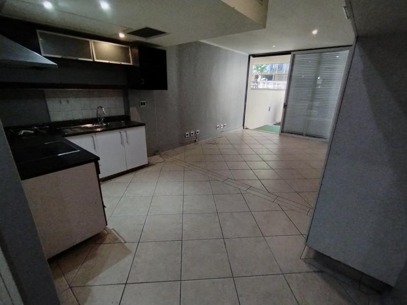 To Let 2 Bedroom Property for Rent in New Town Centre KwaZulu-Natal